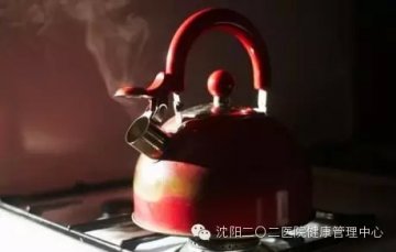 揭秘十个喝水恶习！