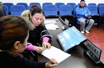 凯斯琦美容被诉欺诈：给办卡消费者提供过期产品