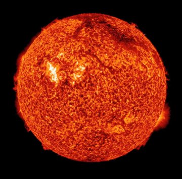 科学家称太阳活动改变将增加飞机乘客患癌风险