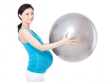 顺产还是剖腹产 六大谣言准妈妈可别信