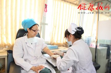 北京大学人民医院178名职工志愿无偿献血36800毫升