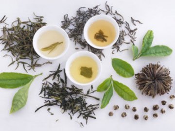 空腹饮茶妨碍消化 21种情况不宜喝茶