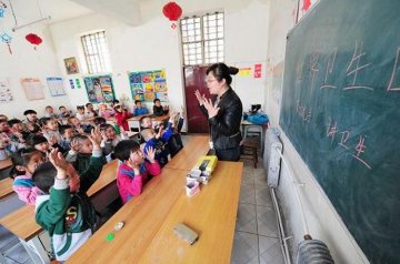 银川新华街道永安社区举行“世界卫生日走进社区”主题活动