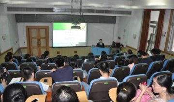空军总医院口腔科举办 “2015年规范化培训”医师临床病例汇报
