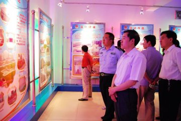 邯郸市食品药品监督管理局到邯郸监狱开展警示教育活动