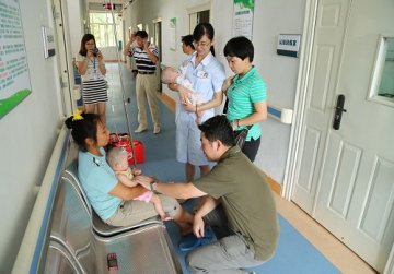 六一慰问，传递关爱——平桂管理区民政局慰问广济康复医院孤残儿童