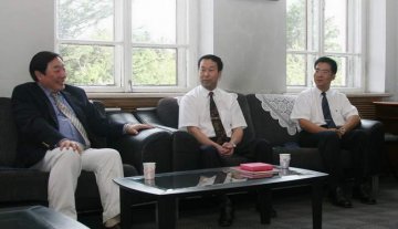 曹景文副书记 张义龙副校长会见美国RUSH大学医学中心曹期龄教授