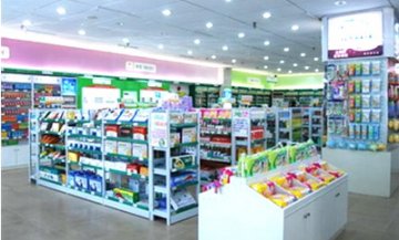 连锁药店转型加速 医改忽视药品零售