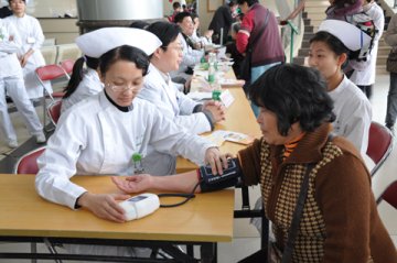 孙逸仙纪念医院肾内科世界肾脏日义诊咨询活动