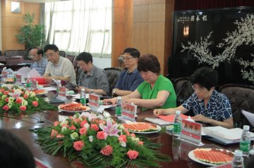 省政协陈保田副主席一行视察我校