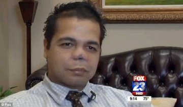 男子做9次鼻子整形手术 最终鼻子反被移除