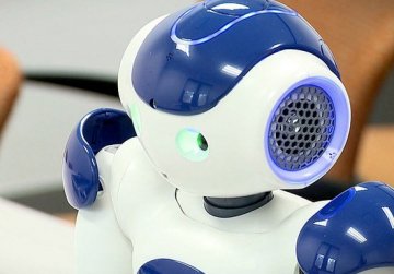 会思考“道德”机器人问世 提醒病人按时服药