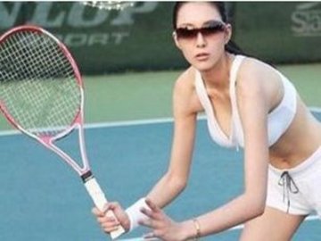 户外健身 女生打网球的6个好处