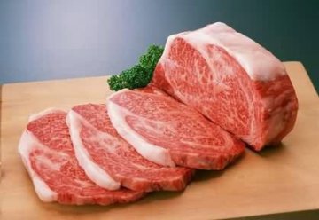 揭秘世界各国国宴：蝗虫做馅