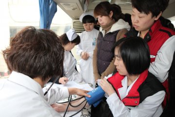 医护人员无偿献血