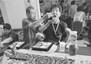 一座小城与绝症的战争