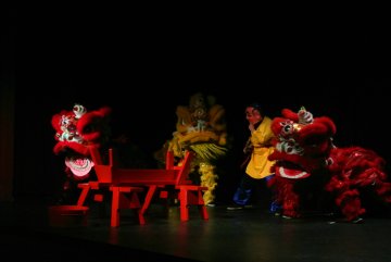 中医孔子学院举办2012“澳洲月•中华情”联欢晚会