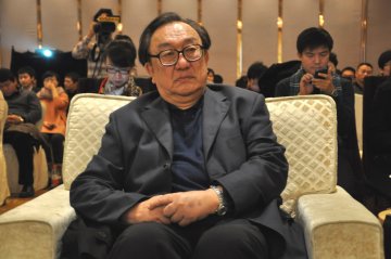 中国医师协会常务副会长兼秘书长杨镜