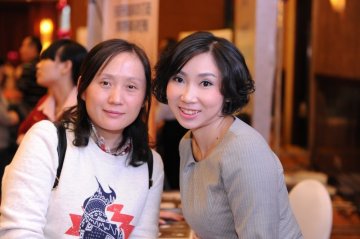 10场地853名孕妇同练瑜伽 刷新吉尼斯世界纪录