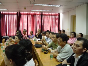泰王国卫生部组织专家到附属一院腹膜透析中心参观学习