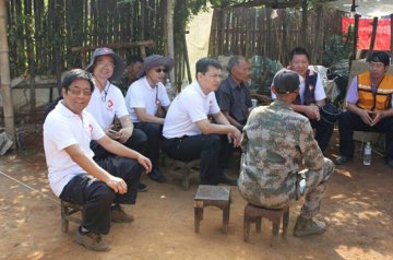 信适中心派遣专家开展地赈灾区信息保障工作