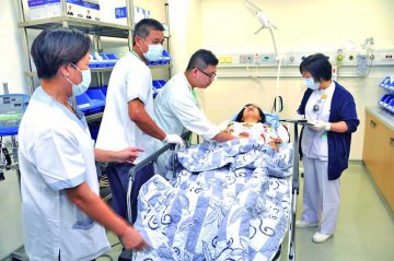 特区研设医学院培训人才