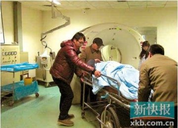 “过度医疗”久治难除 万元支架医生回扣2000块