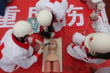 重庆开展应急医疗救援实战演练