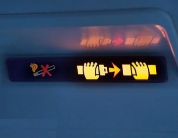 揭秘乘机时空姐不会告诉你的事：空难要陪死