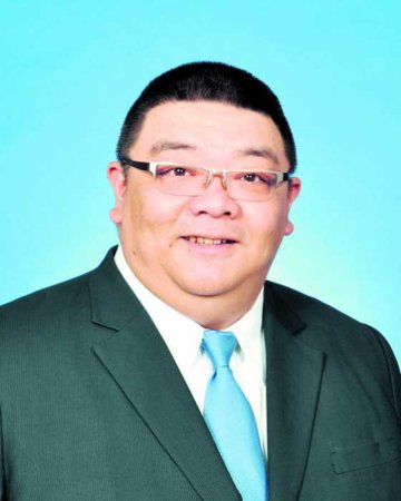 团体：狠加烟税促戒烟