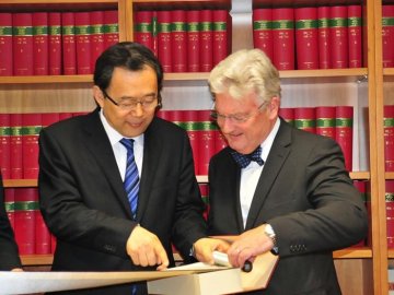 国家卫生计生委副主任孙志刚访问澳大利亚、新西兰和斐济