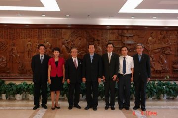 王国强会见日本津村株式会社代表团