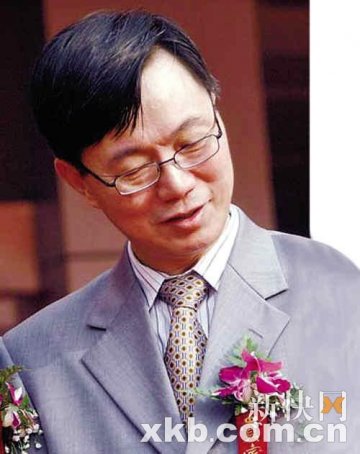 肖传国称起诉央视 与方舟子恩怨不会了结