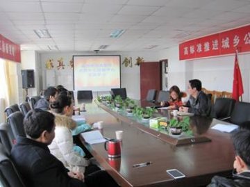 四川省成都市高新区疾控中心到龙泉驿区就艾滋病综合防治工作进行交流学习