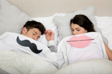 两性养生：女人情欲燃起的九个信号