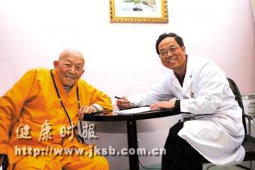 年过70，每年体检两次