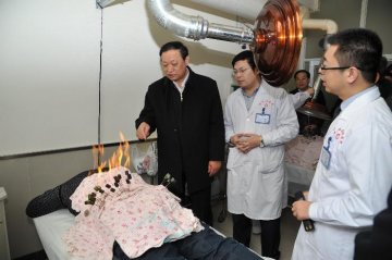 王国强副主任赴山东省调研推进爱国卫生和中医药工作深入开展