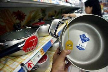 杜邦公司再驳特富龙“可能致癌” 称不会停产