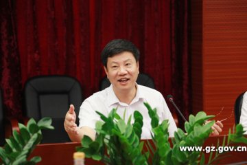 陈建华到市食品药品监督管理局、市公安局调研