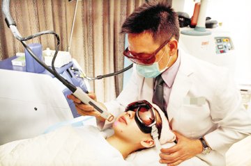 医学美容行业存风险 智库促当局加强规管