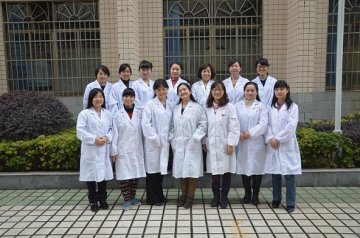 湖南省疾控微生物检验科喜获“全国五一巾帼标兵岗”和“湖南省工人先锋号”的殊荣