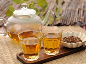 空腹饮茶妨碍消化 21种情况不宜喝茶