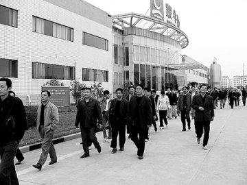 市民代表巡访食品安全源头
