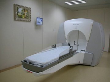 海军总医院引进第六代Leksell头部伽玛刀Perfexion