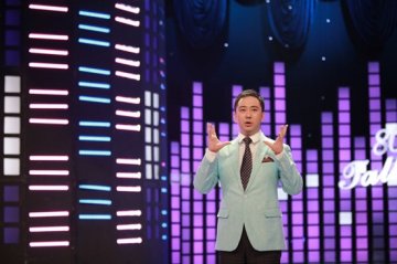 相声演员做手机，这是一种病