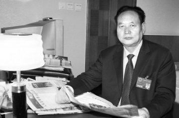 “把中医药特色优势转化为国家优势”——访第十一届全国人大代表、步长集团董事长赵步长