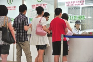 成都公立医院药方平均200元 开超将扣除院长奖金