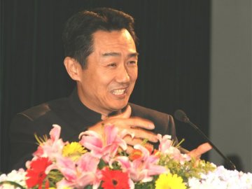 “名人名师名家进校园”第十九讲-陈勇先生“用中医药创造健康，实现财富人生”