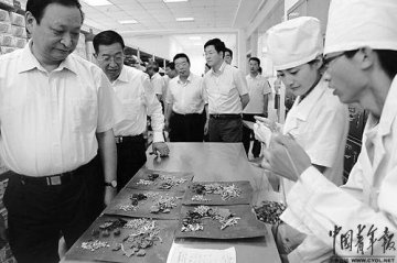 甘肃卫生厅长谈“任督二脉”风波 盼有争议没骂名