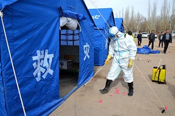 地赈灾区群众得到安置